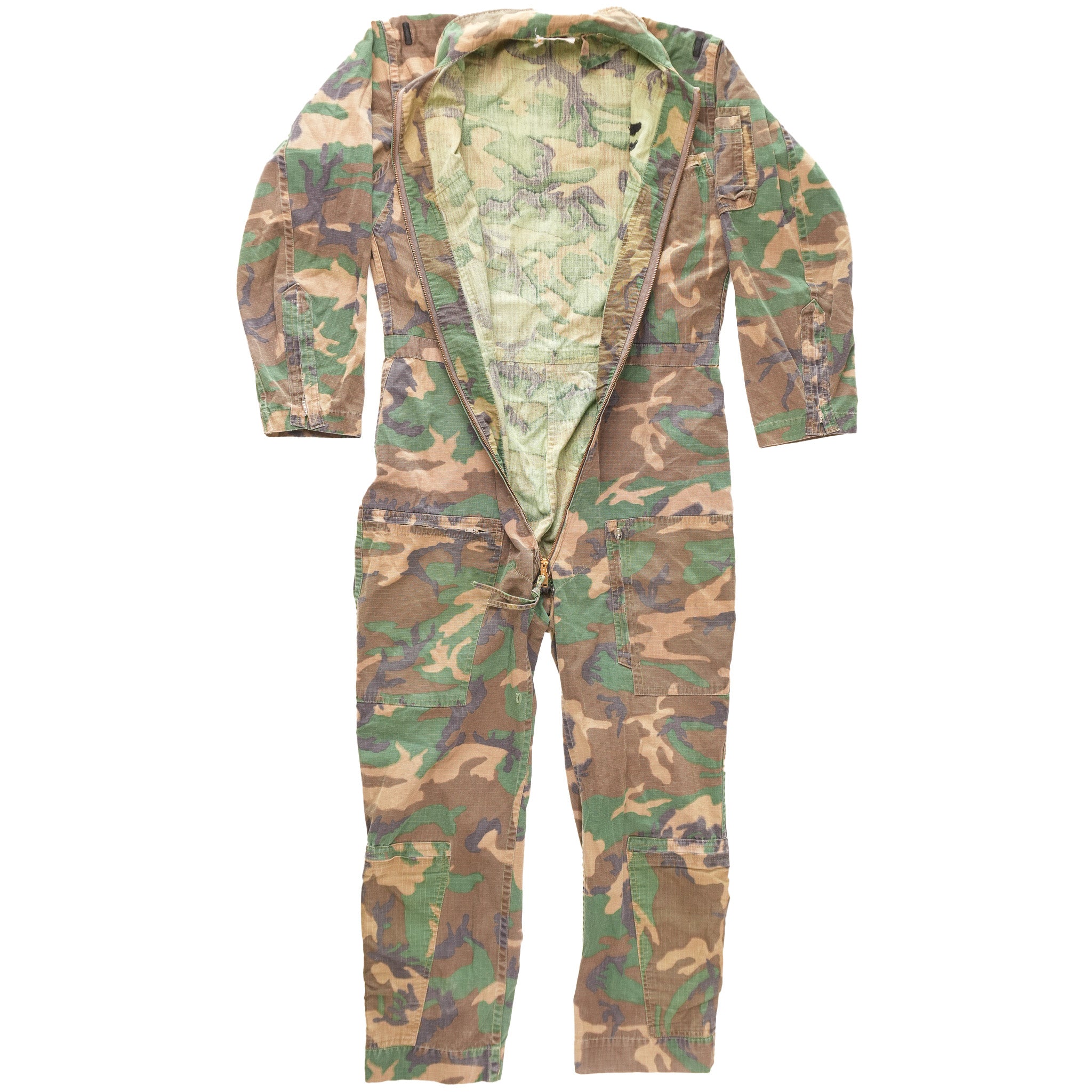 Grade 2 Thai ERDL "Party Suit"