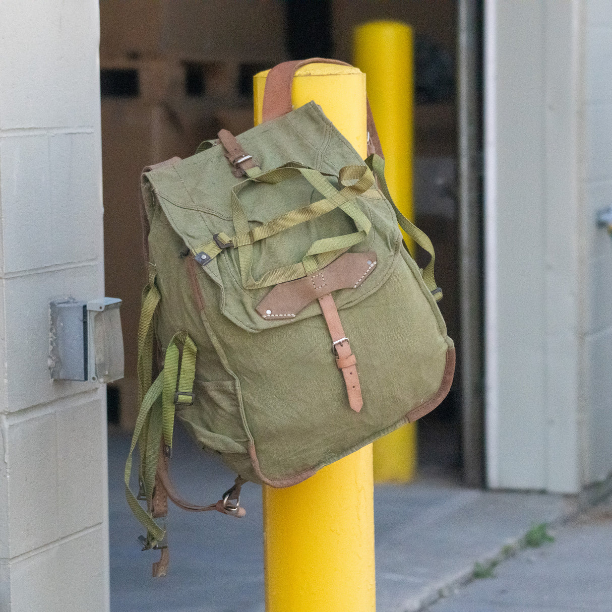 Issued Romanian Canvas Rucksack