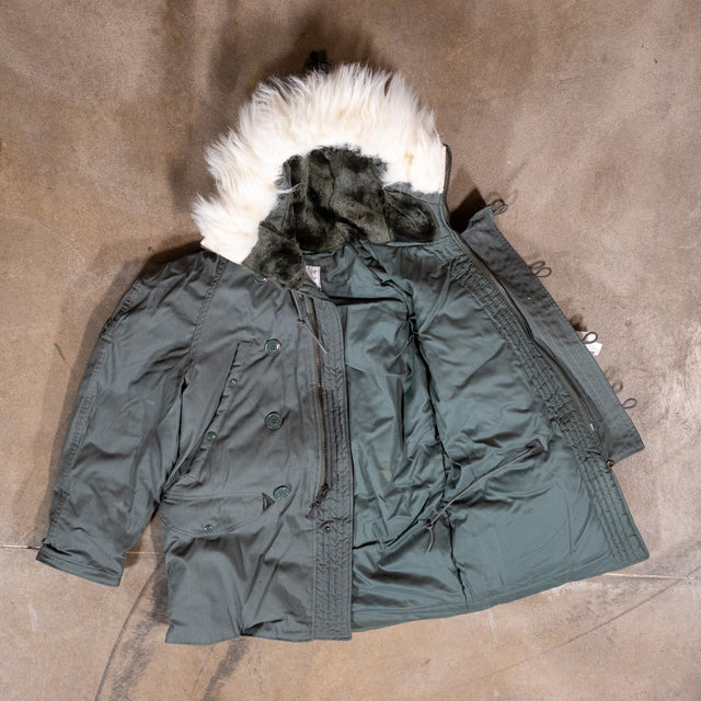 Unissued USAF N-3B Extreme Cold Weather Parka