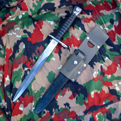 Issued Swiss Black M57 Bayonet W/Scabbard