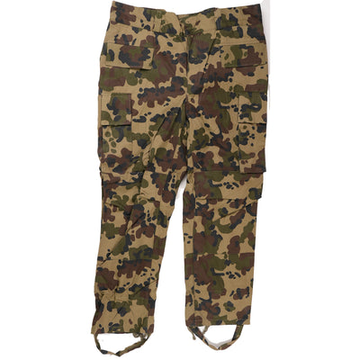 Unissued Romanian M1994 Fleck Camouflage Pants W/Liner