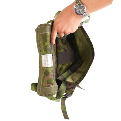 Unissued Finnish M17 Plate Carrier w/Radio Bag