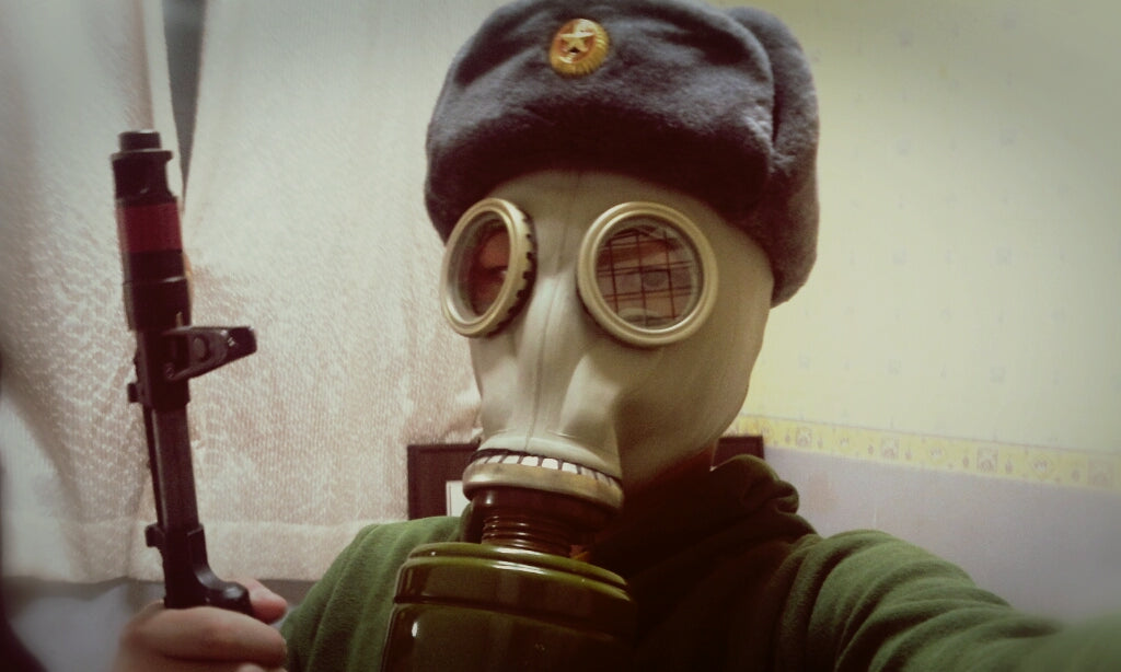 Issued Soviet GP-5 Gas Mask Kit (Display Use Only)