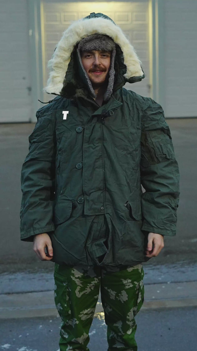 Unissued USAF N-3B Extreme Cold Weather Parka